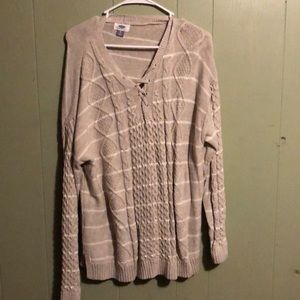 Old navy sweater